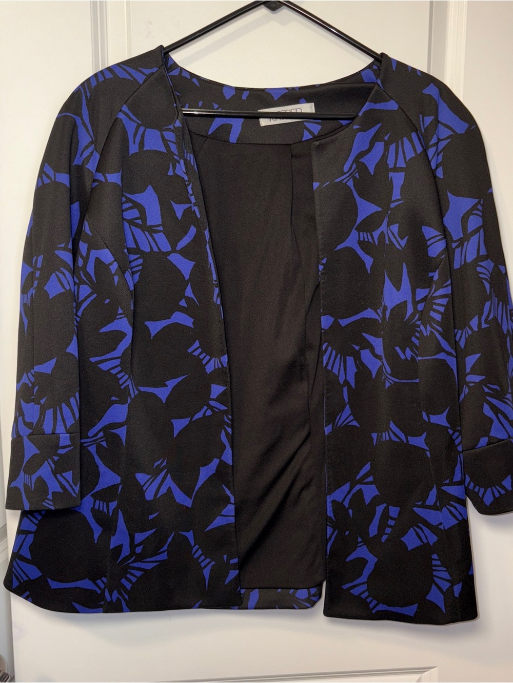 Kasper Black & Blue Floral Open-Front Blazer